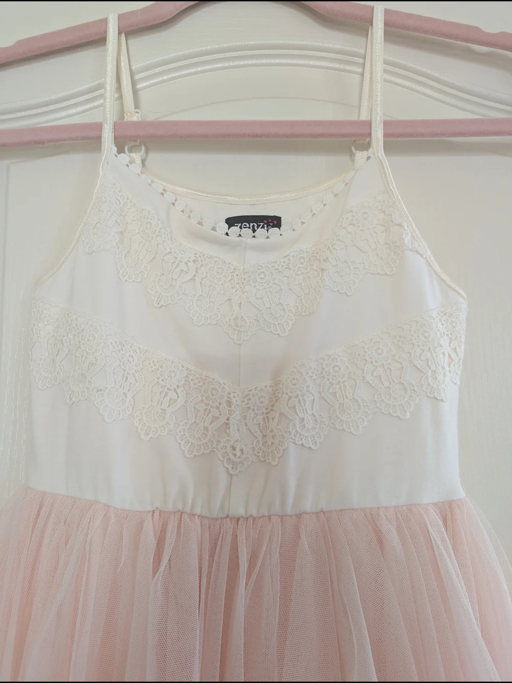 Girls Pink Tulle Party Dress with White Lace Bodice